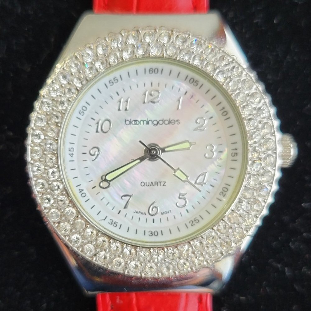 Bloomingdales Watch W Red Leather Band - Picture 1 of 8